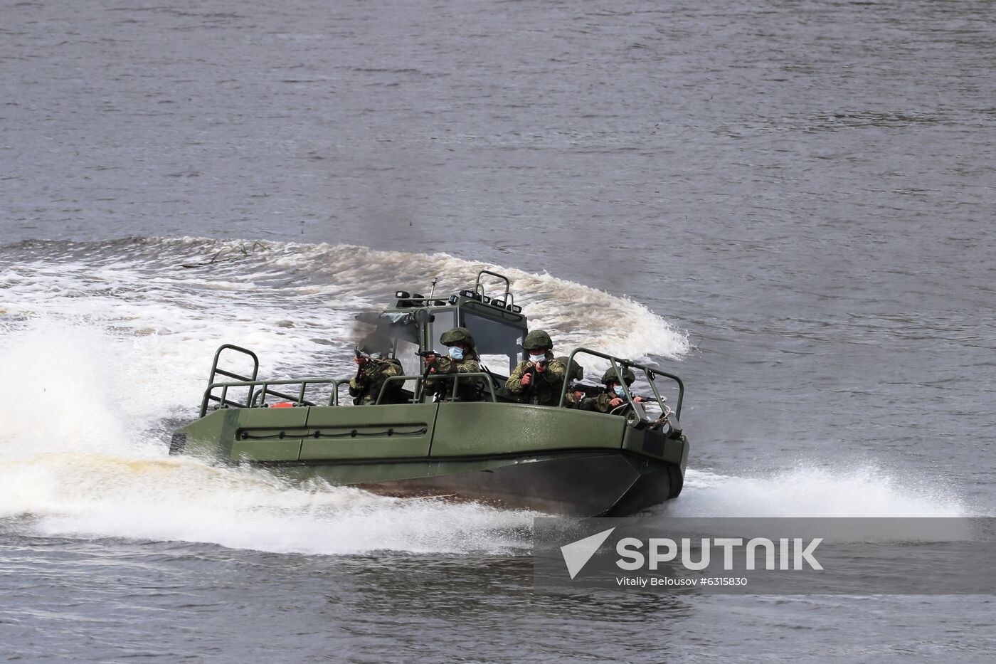 Russia Army Forum Military Equipment Showing