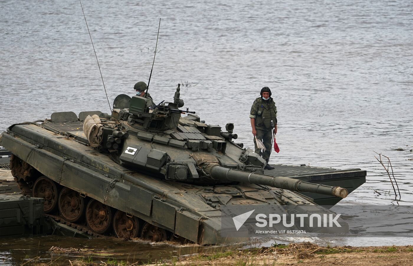 Russia Army Forum Military Equipment Showing