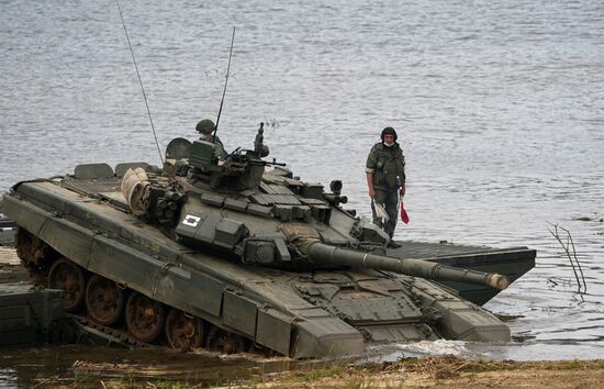 Russia Army Forum Military Equipment Showing