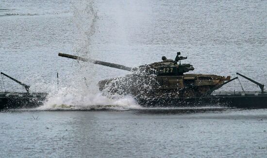 Russia Army Forum Military Equipment Showing