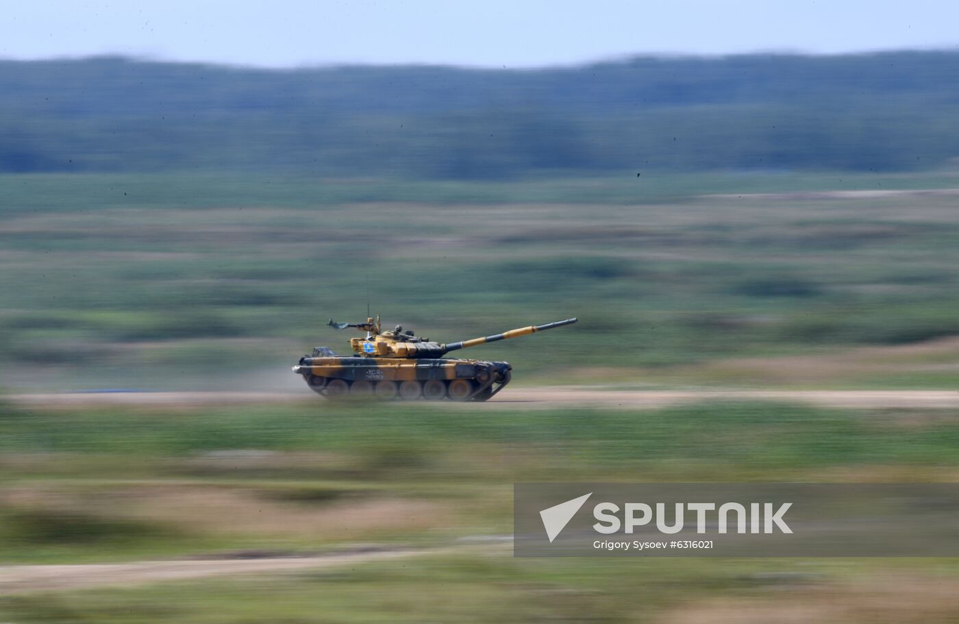 Russia Army Games Tank Biathlon