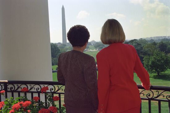 Russian President Boris Yeltsin visits USA