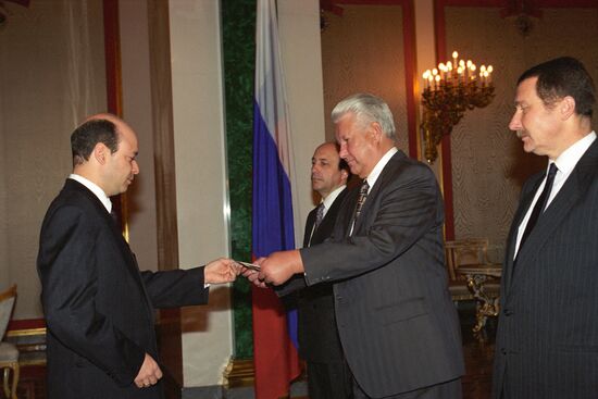 President of Russia Boris Yeltsin and Ambassador of Canada