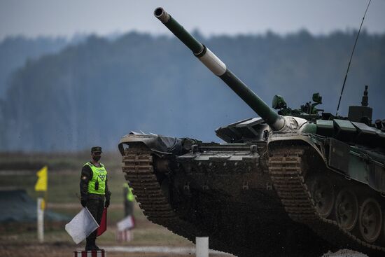 Russia Army Games Tank Biathlon