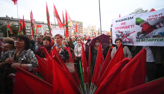 Belarus Lukashenko Supporters Rally