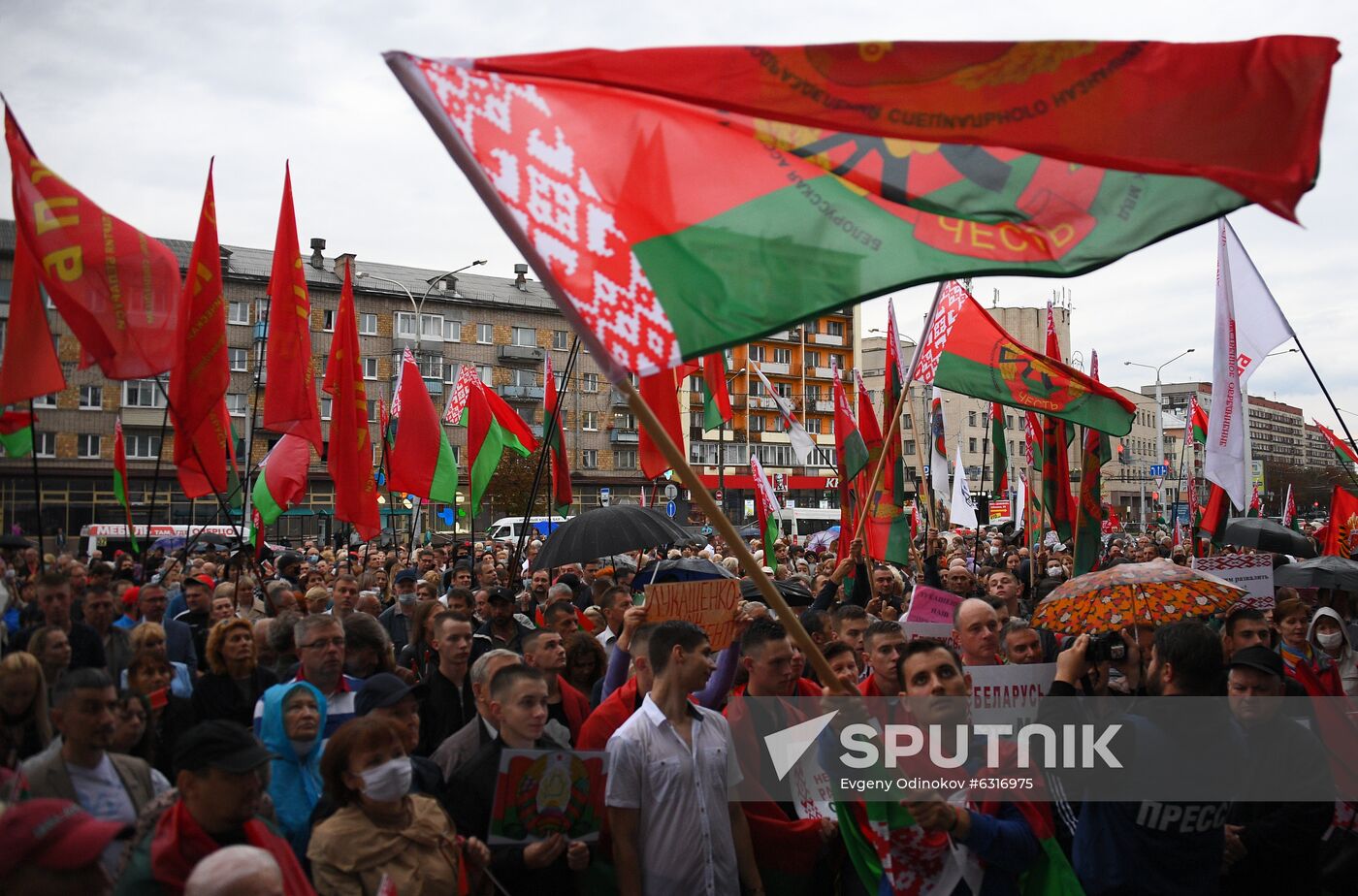 Belarus Lukashenko Supporters Rally