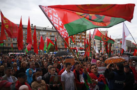 Belarus Lukashenko Supporters Rally