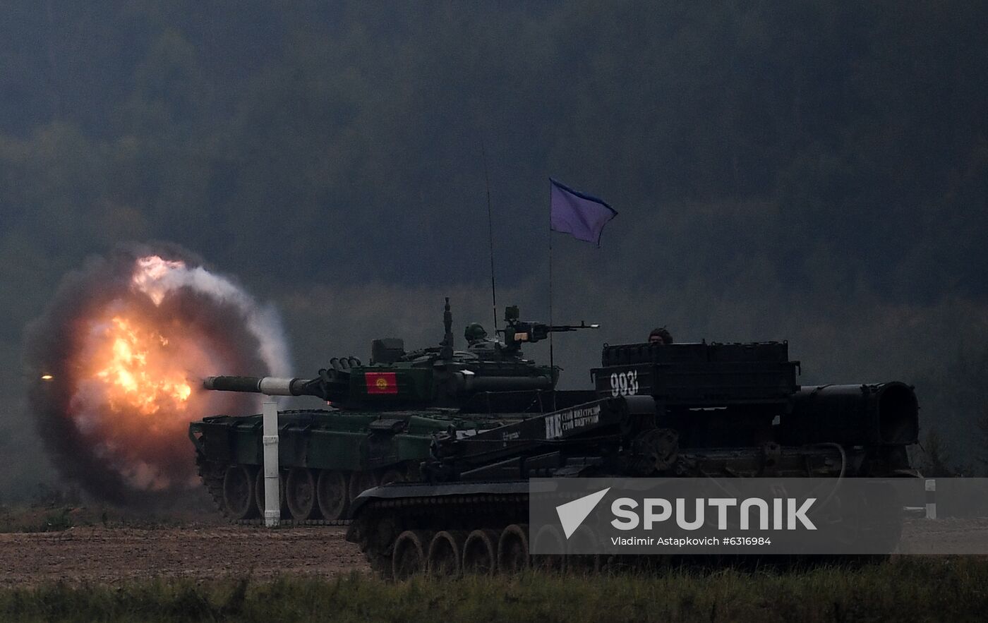 Russia Army Games Tank Biathlon