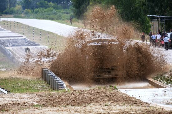 Russia Army Games Armored Vehicles Masters