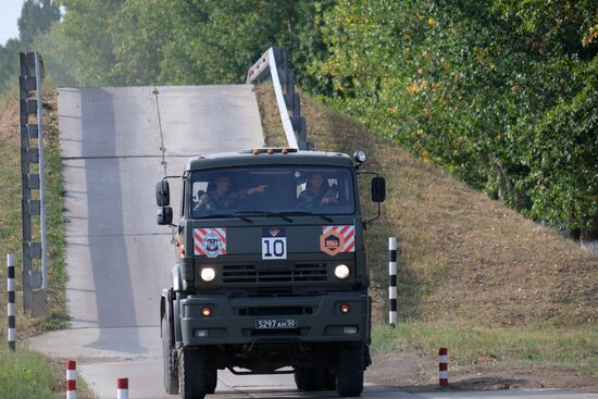 Russia Army Games Armored Vehicles Masters