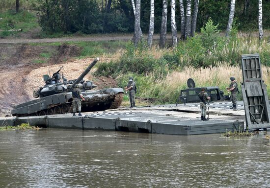 Russia Army Forum Naval Cluster
