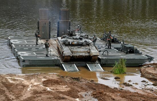Russia Army Forum Naval Cluster