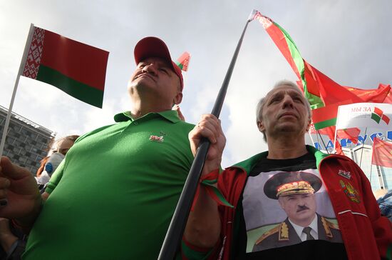 Belarus Lukashenko Supporters Rally