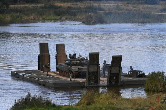 Russia Army Forum Naval Cluster