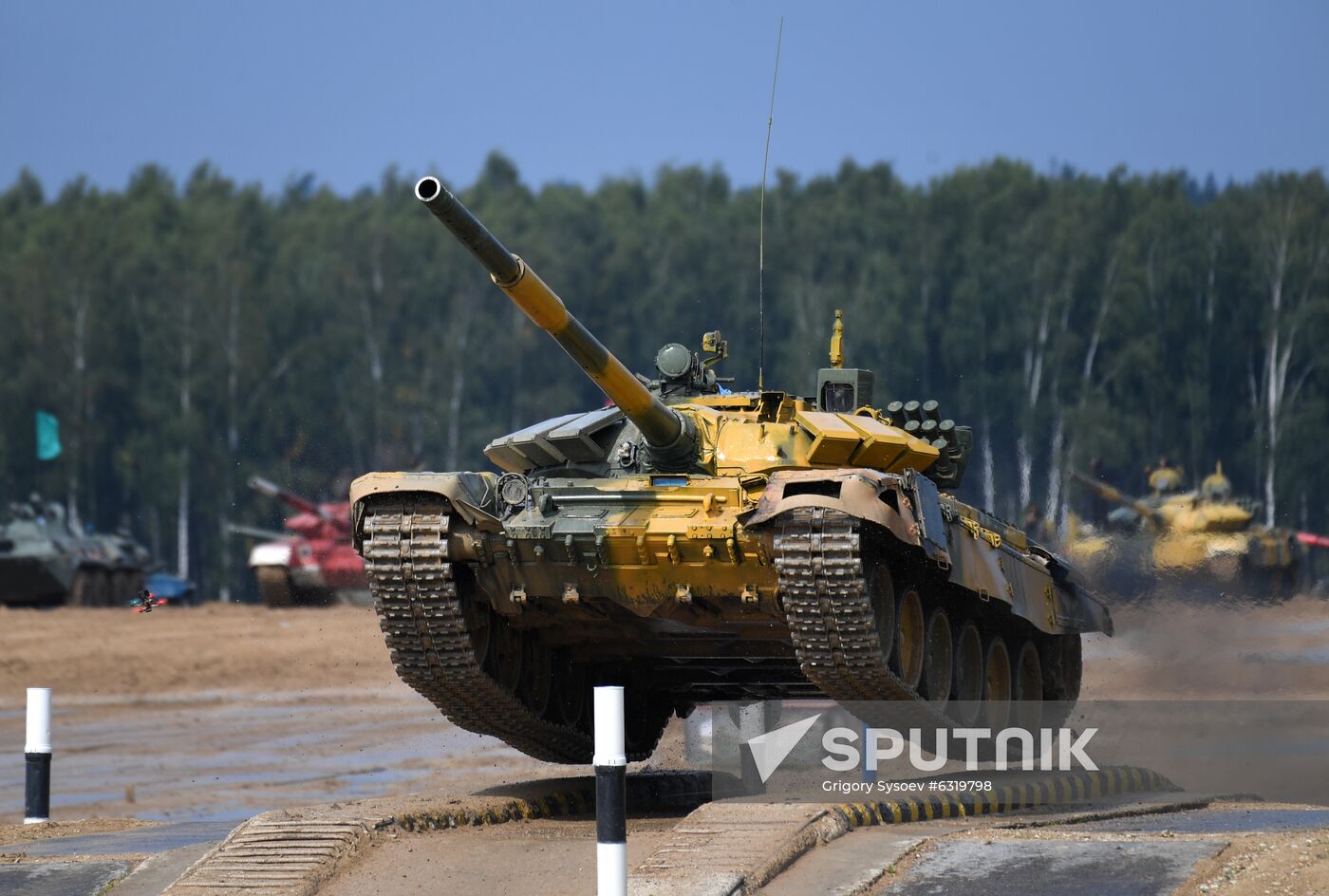 Russia Army Games Tank Biathlon