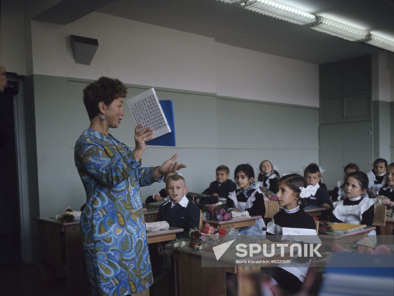 First lesson in a Moscow school