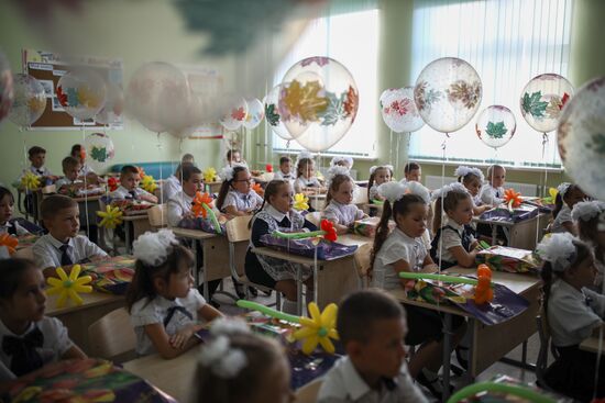 Russia School Year