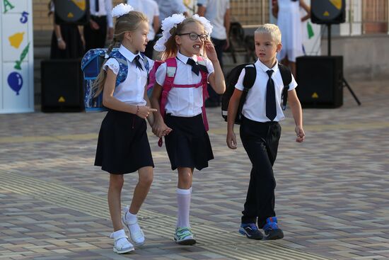 Russia School Year