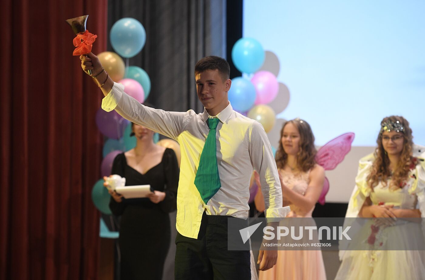 Russia School Year