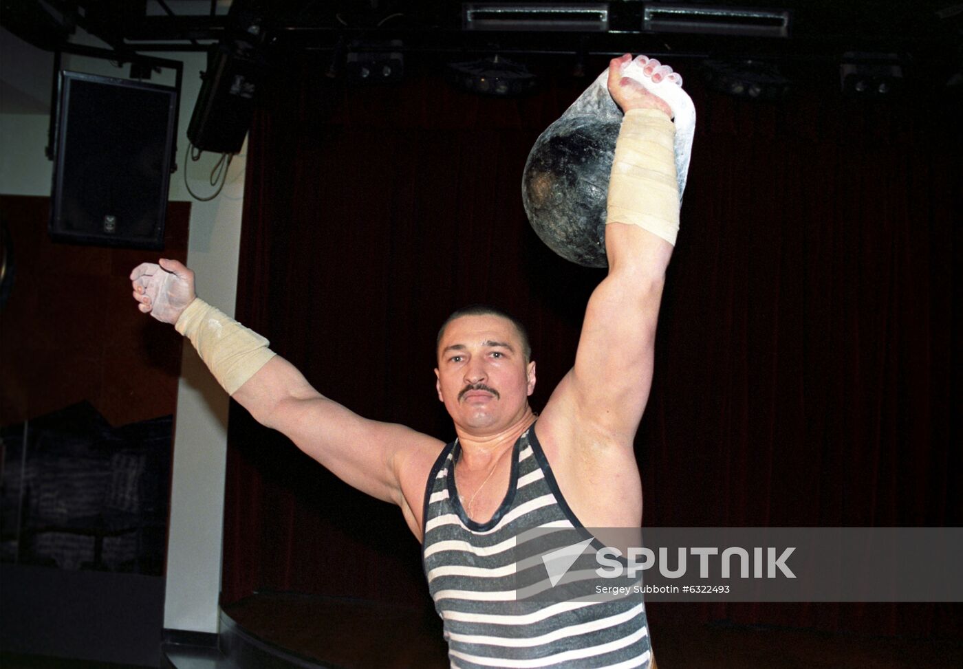 Weightlifter Vladimir Sineglazov