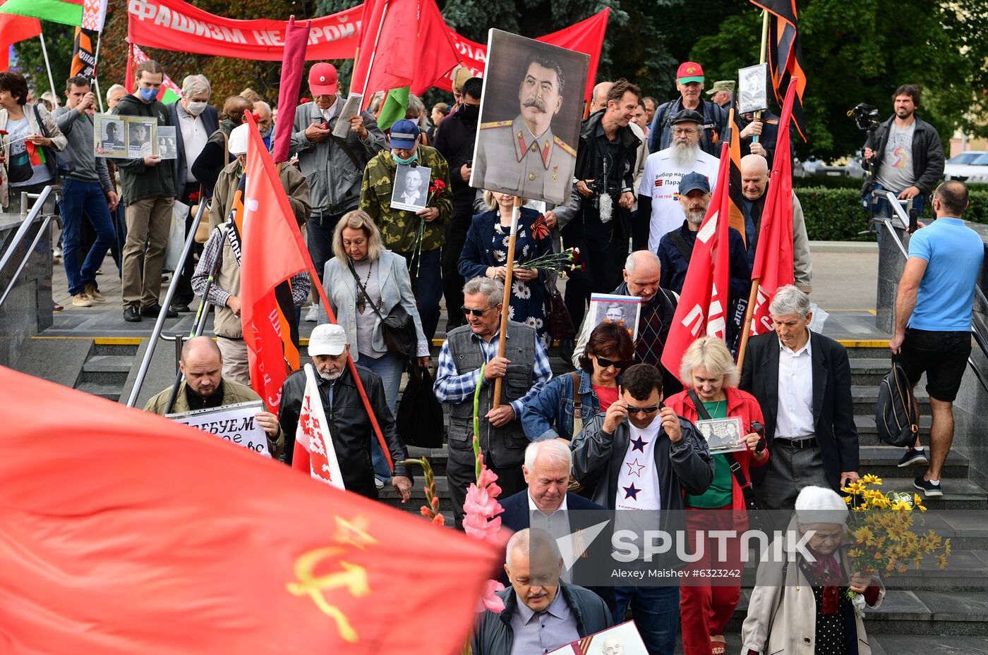 Belarus Lukashenko Supporters Rally