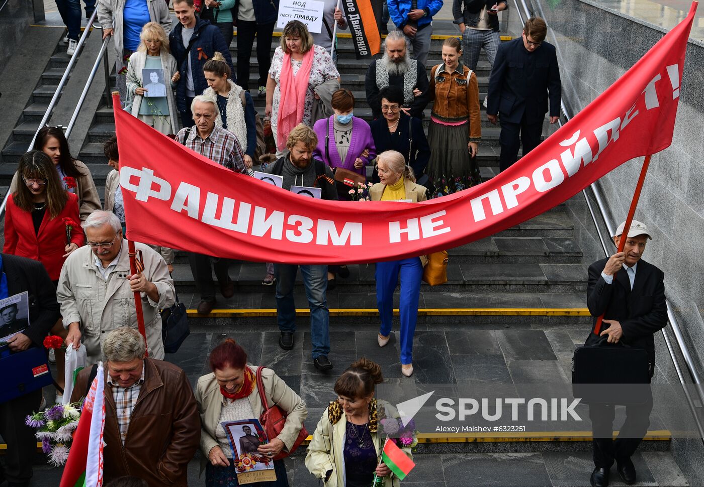 Belarus Lukashenko Supporters Rally