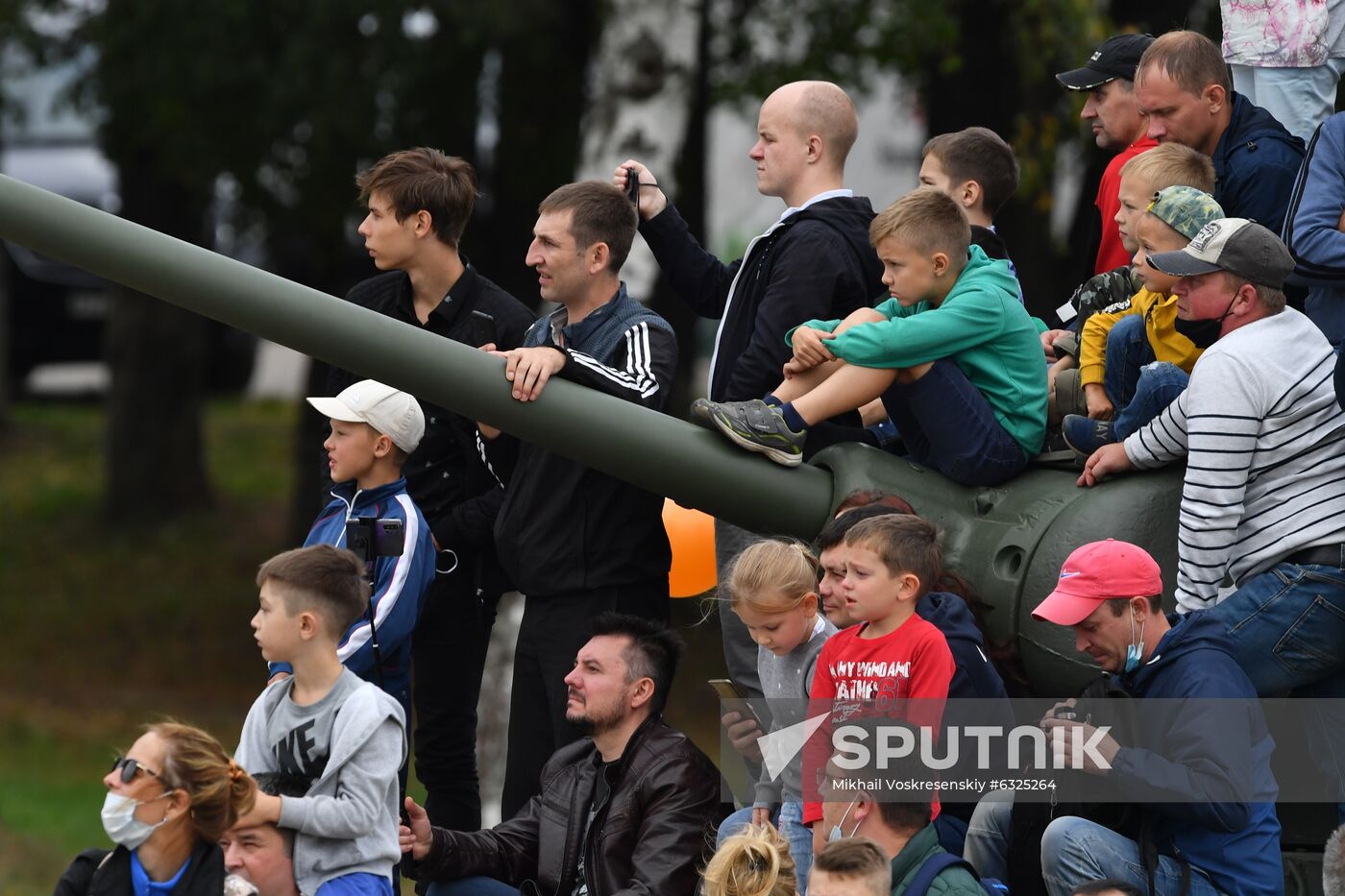 Russia Army Games Tank Biathlon