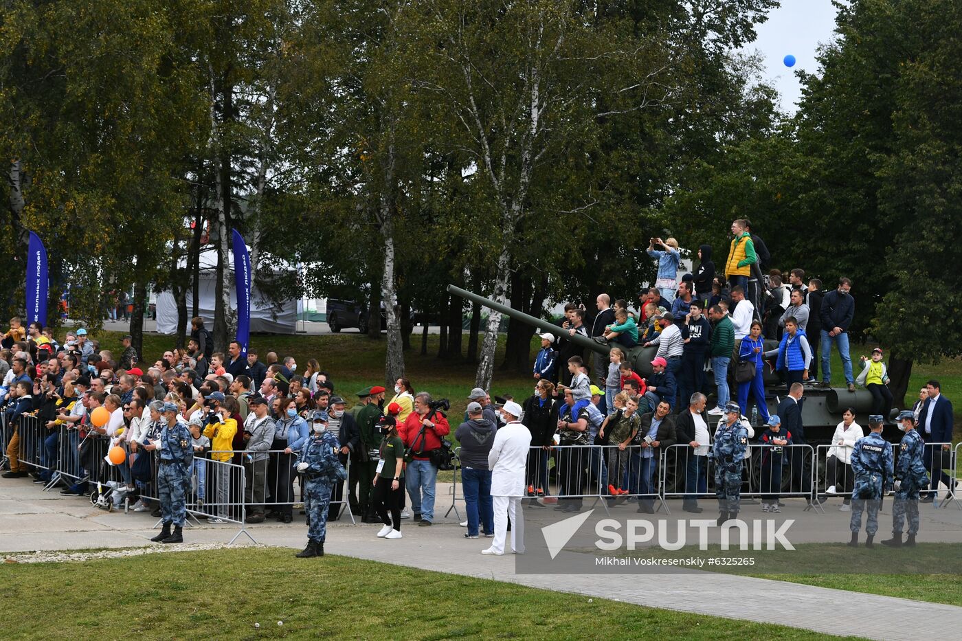 Russia Army Games Tank Biathlon