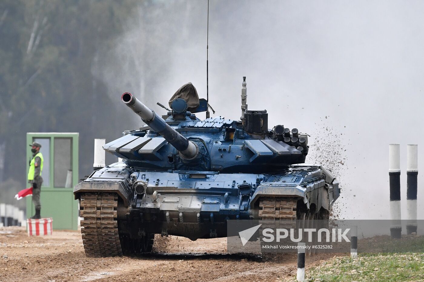Russia Army Games Tank Biathlon