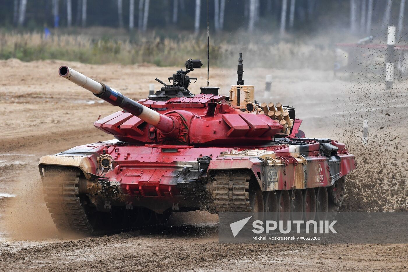 Russia Army Games Tank Biathlon