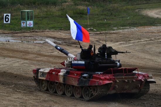 Russia Army Games Tank Biathlon