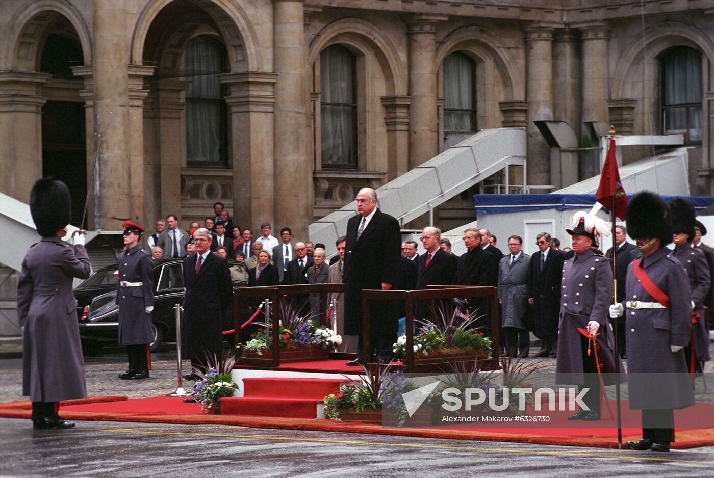 Viktor Chernomyrdin visits UK