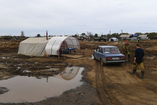 Russia Siberia Floods Restoring