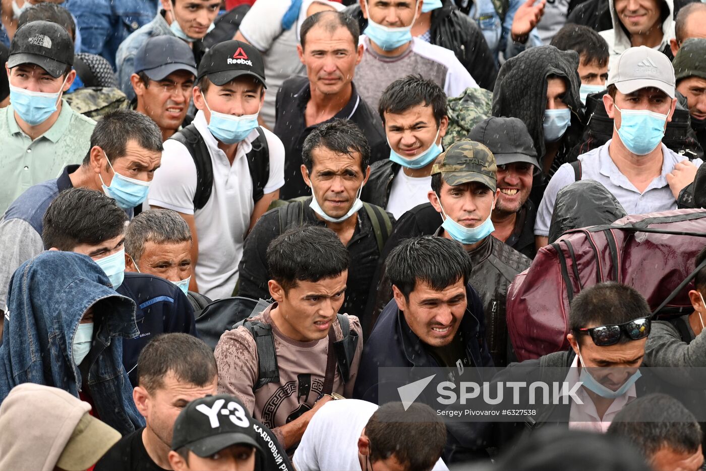 Russia Uzbekistan Guest Workers