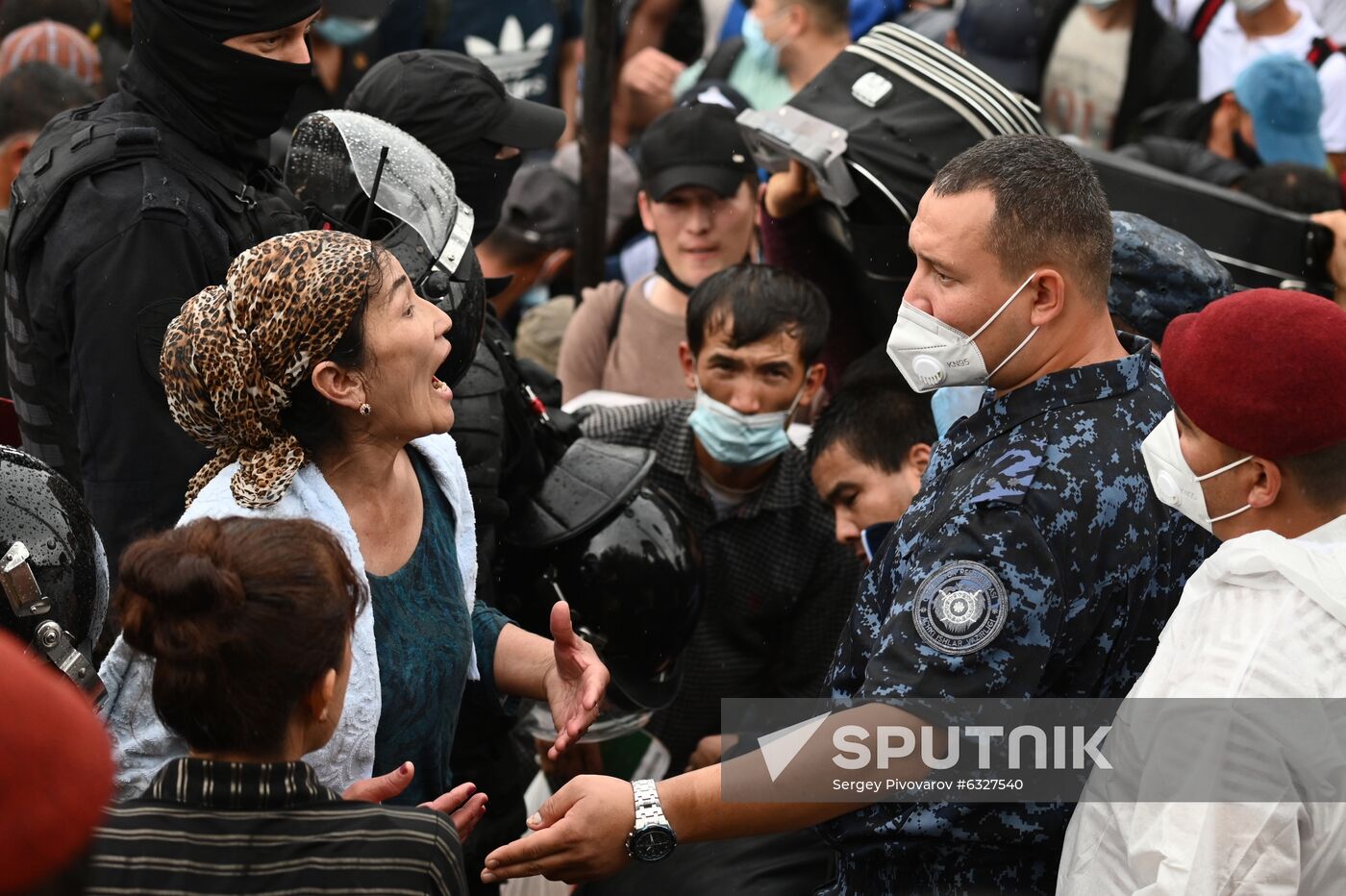 Russia Uzbekistan Guest Workers