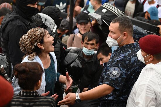 Russia Uzbekistan Guest Workers