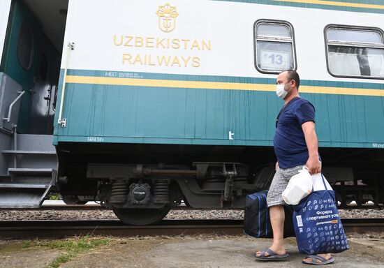 Russia Uzbekistan Guest Workers