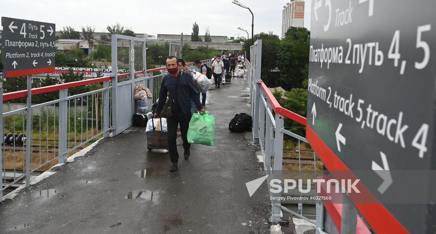 Russia Uzbekistan Guest Workers