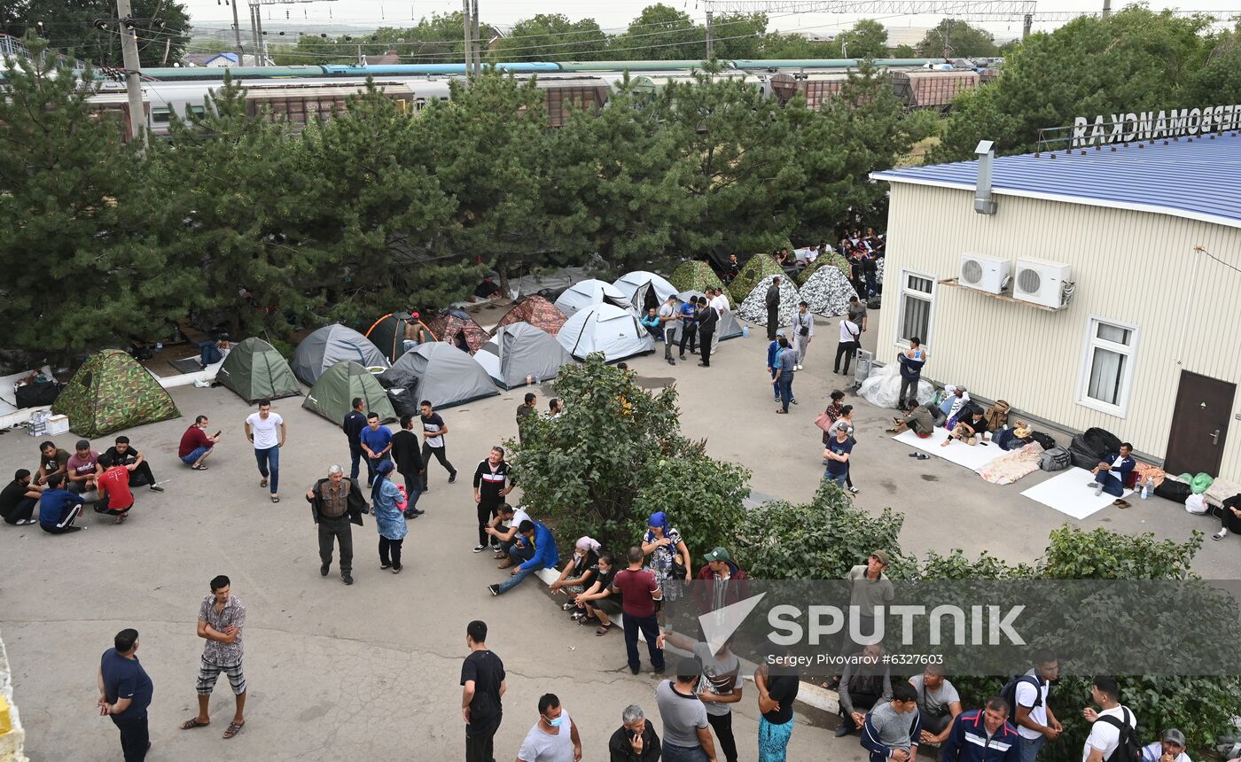 Russia Uzbekistan Guest Workers