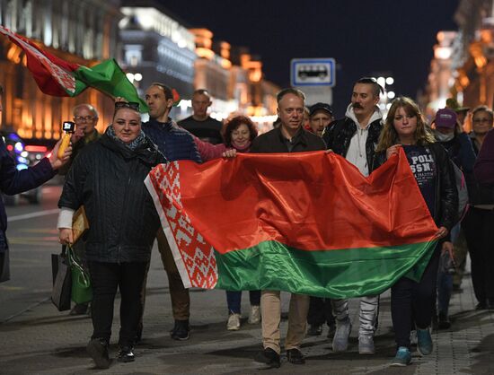 Belarus Lukashenko Supporters Rally