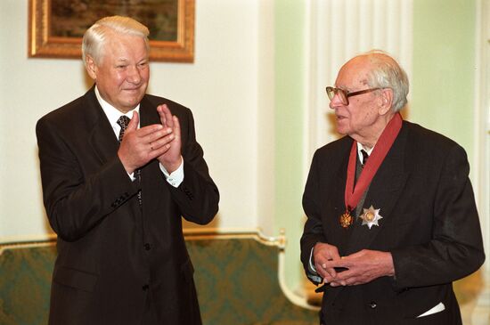President Yeltsin and scholar Dmitry Likhachev