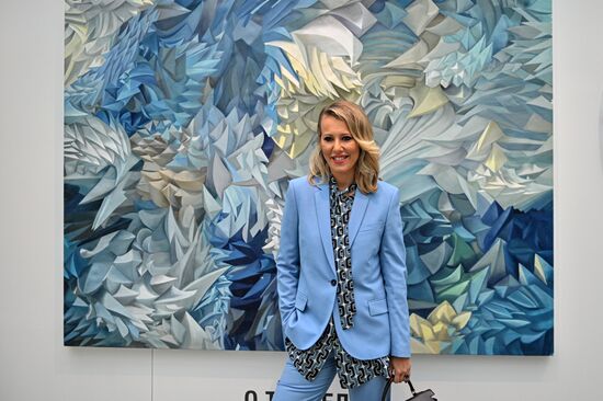 Russia Cosmoscow Art Fair