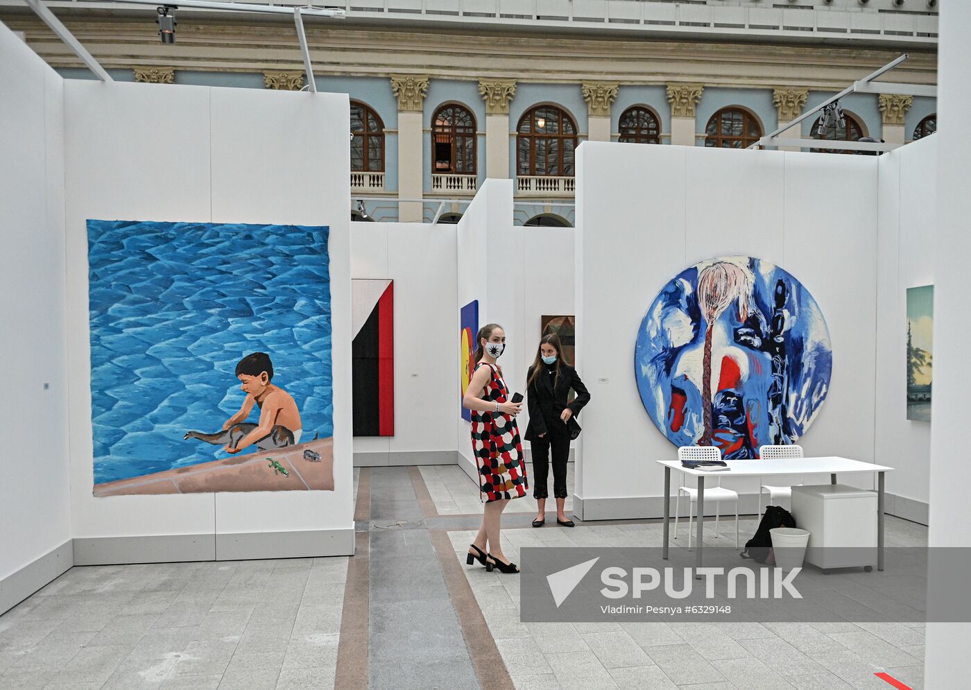 Russia Cosmoscow Art Fair