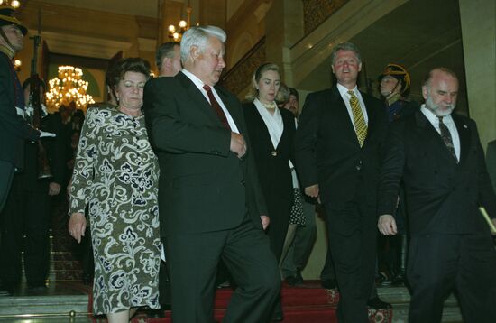 US delegation visits Russia