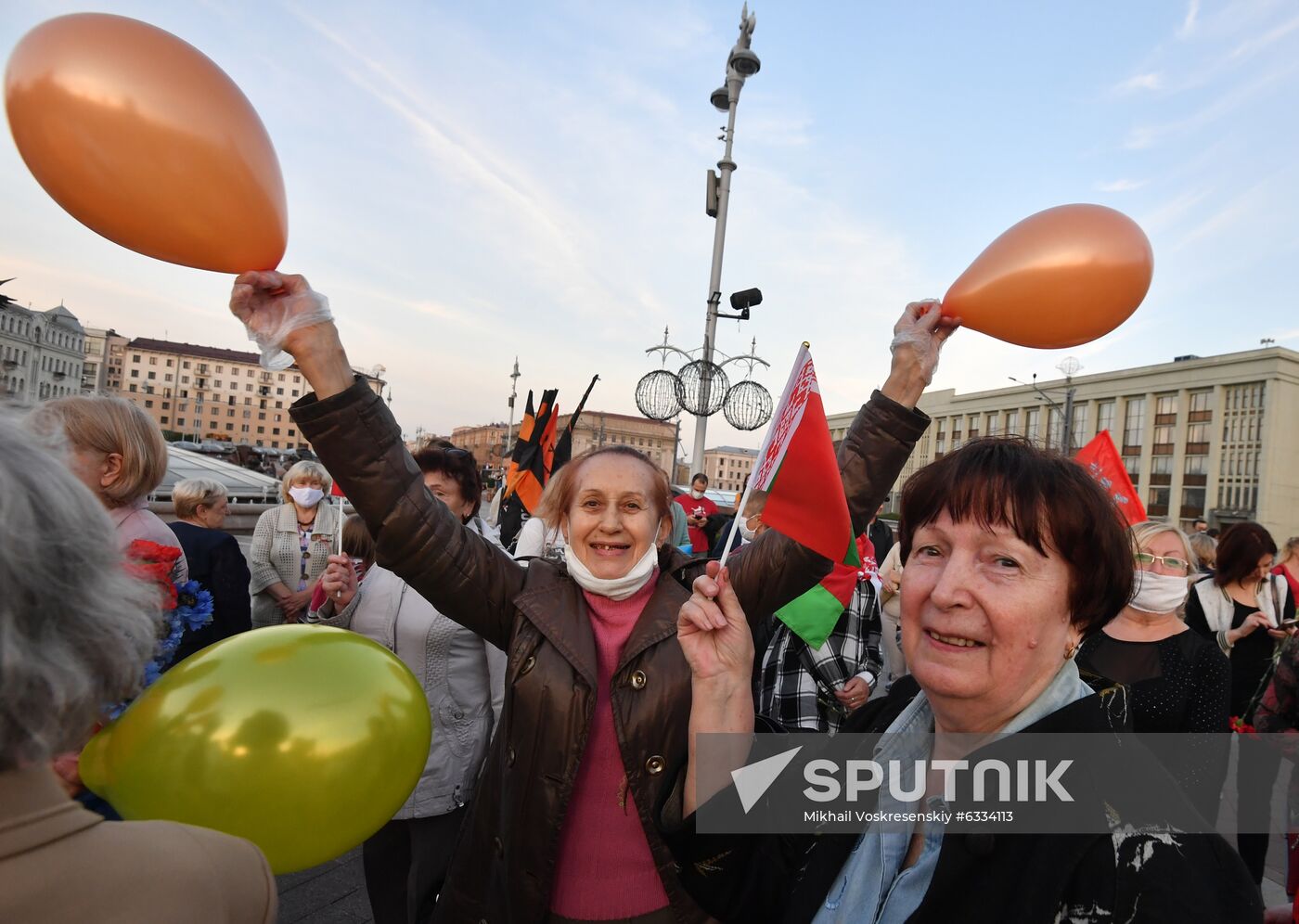 Belarus Lukashenko Supporters Rally