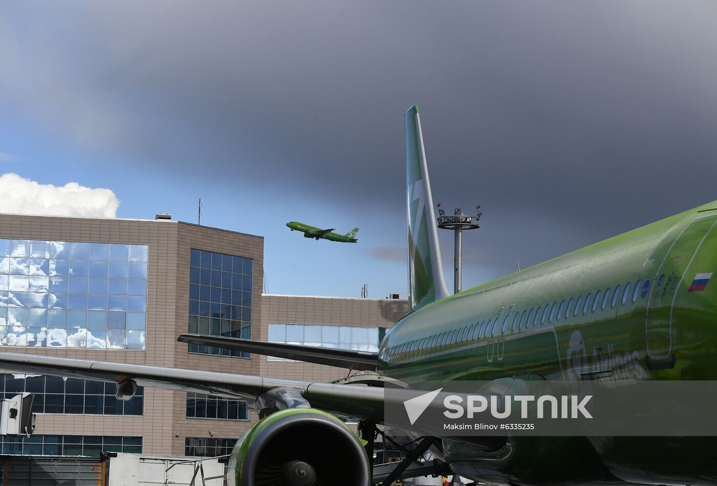 Russia Сoronavirus International Flights Resumed
