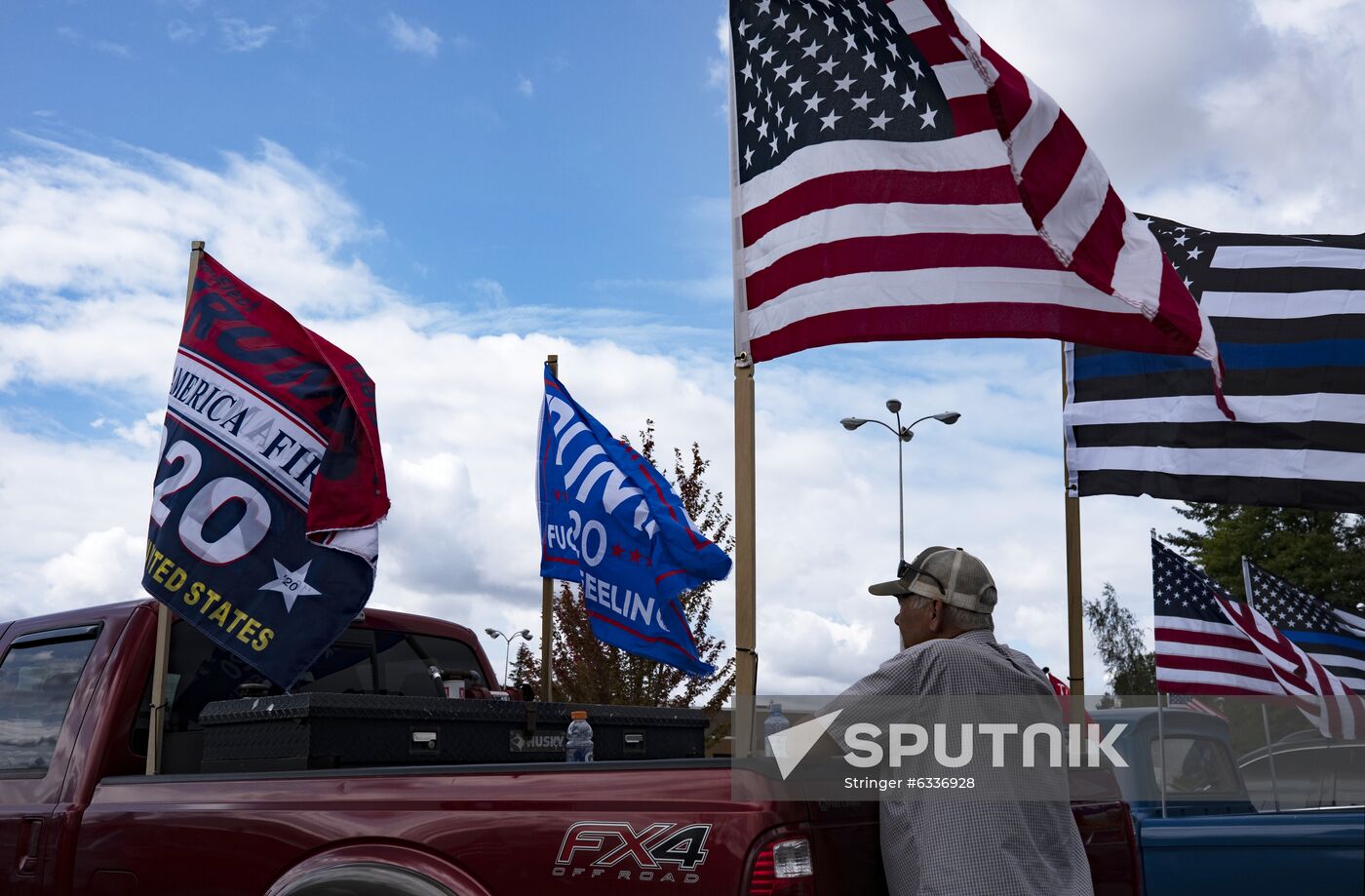 US Trump Supporters Rally