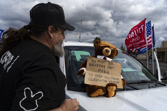 US Trump Supporters Rally