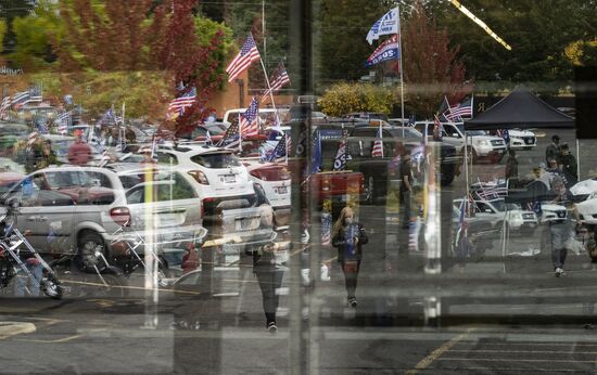 US Trump Supporters Rally