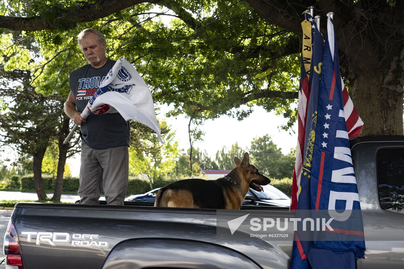 US Trump Supporters Rally